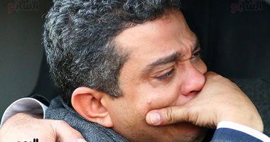 شقيق ساطع النعمانى: أشكر الرئيس والداخلية على سرعة نقل جثمان الشهيد للقاهرة