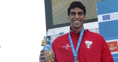 محمد العيسوى يحرز ذهبية وفضية فى بطولة العالم للجامعات للسباحة