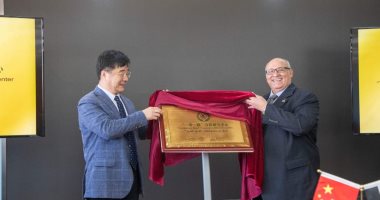جامعة عين شمس توقع اتفاقية إنشاء أول مركز للدراسات الصينية مع جامعة الشعب