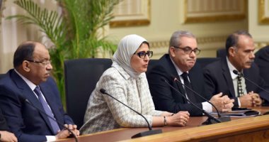 صور.. وزيرة الصحة: محافظة الإسكندرية الأقل إصابة بمرض فيروس سي
