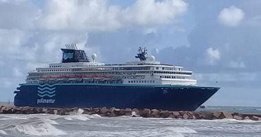 صور.. ميناء بورسعيد السياحى يستقبل سفينة الركاب الضخمة HORIZON