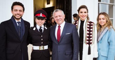الملكة رانيا تهنئ ابنتها سلمى بمناسبة تخرجها من الأكاديمية العسكرية.. صور