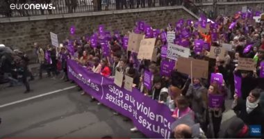 شاهد.. آلاف النساء فى شوارع مدن أوروبية لمحاربة العنف ضد المرأة
