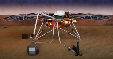 المسبار "إنسايت" التابع لـ "ناسا" يهبط على سطح المريخ بنجاح