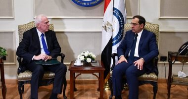وزير البترول يبحث التعاون المشترك مع سفير اليونان بالقاهرة