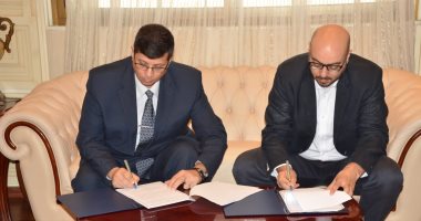 مصر للطيران للخدمات الجوية توقع عقد مع شركة طيران العربية لتموين رحلاتها