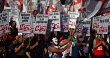 صور..تواصل الاحتجاجات فى الأرجنتين احتجاجا على سياسات مجموعة العشرين