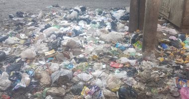 قارئ يشكو من انتشار مياة الصرف الصحى والقمامة بمنطقة اسكان العجيزى بطنطا
