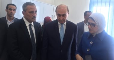 صور.. وزيرة الصحة ومميش ومحافظ الإسماعيلية يتفقدون نقاط مسح "‏100‏ مليون صحة"