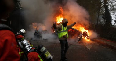 تايمز: جماعات متطرفة مسئولة عن العنف فى فرنسا تسعى للإطاحة بالنظام