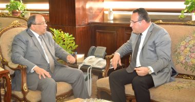 وزير التنمية المحلية يجتمع بمحافظى جنوب سيناء والأسكندرية