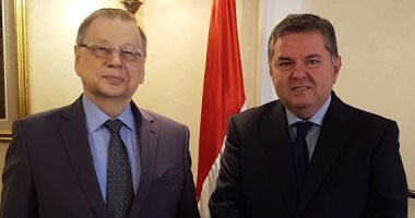 وزير قطاع الأعمال العام يبحث مع السفير الروسي بالقاهرة تعزيز التعاون المشترك