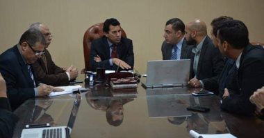 فيديو وصور.. وزير الرياضة يتابع آخر الاستعدادات لماراثونى الإسكندرية وزايد