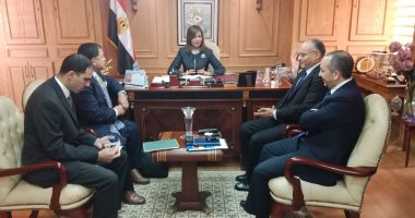 وزيرة الهجرة تستقبل خبيرا مصريا بالخارج فى تطوير أنظمة الملاحة البحرية