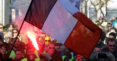 50 صورة ترصد "سبت الغضب" فى فرنسا.. والمحتجون يطالبون برحيل ماكرون