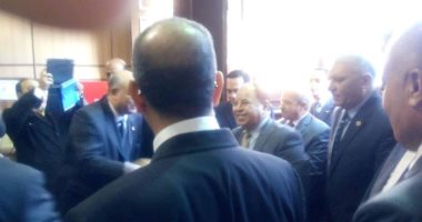 صور.. وزير المالية يتفقد مقر مصلحة الجمارك بالإسكندرية