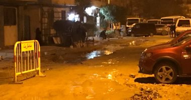 سكان منطقة اللاسلكى بالمعادى: مأسورة الصرف الصحى أنفجرت بعد يوم من تشغيلها