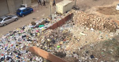 شكوى من انتشار القمامة وسط الكتلة السكنية بشارع السلطان مراد بطنطا   