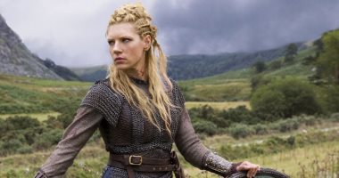 أكثر شخصية نسائية إثارة.. لاجرثا "Vikings" تحتفل بعيد ميلادها الـ 41