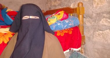 بعد وفاة الأب بسبب السرطان.. أم و3 أبناء بلا مأوى فى الفيوم.. صور