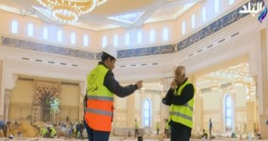 فيديو.. مدير مشروعات "الفتاح العليم": هلال المسجد 12 مترًا وسجاد بطول 6300 متر