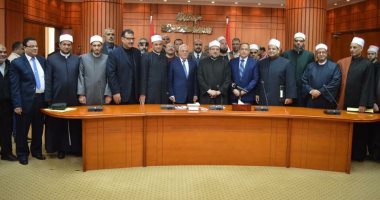 صور.. وزير الأوقاف يجتمع بالأئمة بديوان عام محافظة بورسعيد