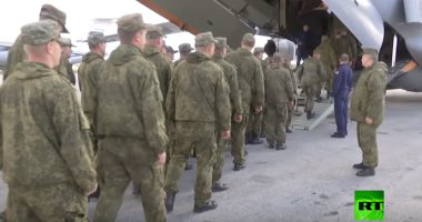 فيديو.. عدد من جنود الدفاع الجوى الروسى يغادرون سوريا