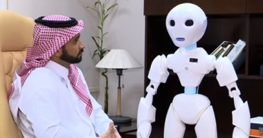 شاهد.. أول روبوت فى السعودية يشغل منصب موظف حكومى