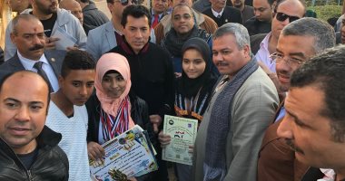 وزير الشباب والرياضة يتفقد مركز "شباب دفنو وإطسا وستاد المحافظة بالفيوم