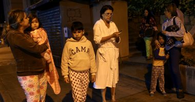 صور.. مواطنو فنزويلا يهربون إلى الشوارع بعد زلزال بقوة 5.6 ضرب البلاد