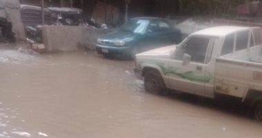 قارئ يشكو غرق شارع بالطالبية فى الهرم بمياه الصرف الصحى