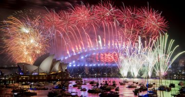 الانبهار والإثارة.. فيديو جديد من احتفالات الإمارات فى ليلة رأس السنة