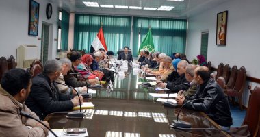 محافظ القليوبية يوجه رؤساء المدن بمتابعة منظومة النظافة وتطهير المصارف