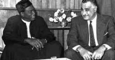 ذات يوم 6 يناير 1961.. عبدالناصر يقنع رئيس مالى بالتخلى عن السلاح الإسرائيلى ويقدم له ألف بندقية هدية