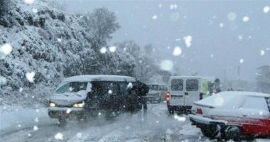 صور.. مسئول لبنانى: اشتداد العاصفة الثلجية لأكثر من 60 ساعة متتالية