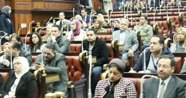 متحدث البرلمان: مطالب حظر الأحزاب غير الممثلة تحت القبة مُتعجلة
