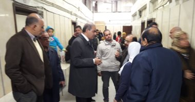 رئيس جامعة الأزهر يفاجئ مستشفى الحسين ويؤكد دعم العلاج المجانى لمحدودى الدخل