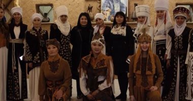 خطف النساء فى قيرغيزستان.. فتيات يحاربن التقليد القديم بعرض أزياء.. صور