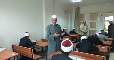 وكيل الأزهر يتابع الامتحانات بمعهد العلوم الإسلامية