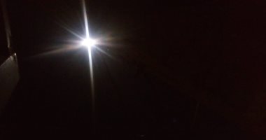 قارئة من الجزائر تشارك بصور للقمر قبيل الخسوف فى سماء صحراء ولاية بشار 
