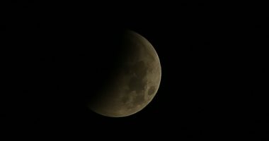 خلال ساعات.. مصر تشهد خسوفا جزئيا للقمر يستغرق 5 ساعات و38 دقيقة