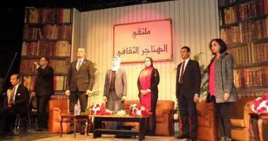 عرض عرائس الليلة الكبيرة يجذب الأسر المصرية بالهناجر