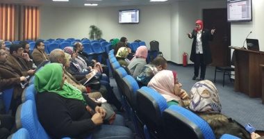 محافظة الإسكندرية تعقد دورة تدريبية حول استقبال شكاوى المواطنين 