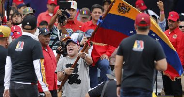 دييجو مارادونا يدعم الرئيس نيكولاس مادورو ويؤكد: "فنزويلا يحكمها الشعب"