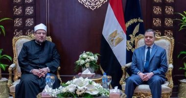 وزير الأوقاف فى عيد الشرطة: مصر استعادت الدولة والدين وأدعو للوفاء للشهداء