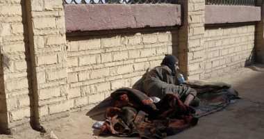 تضامن القاهرة: وزعنا 223 وجبة و80 بطانية على المشردين بالشوارع