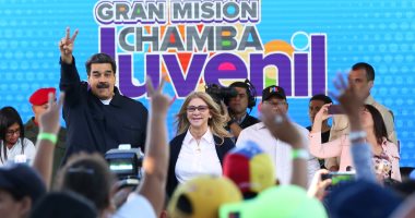 "نيكولاس مادورو" يتحدى الجميع ويحشد أنصاره فى مؤتمر شبابى بالعاصمة كراكاس