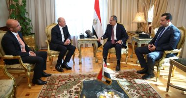 وزير الاتصالات: اورانج العالمية توسع نطاق عملياتها فى صعيد مصر 