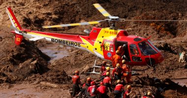 صور.. ارتفاع عدد ضحايا كارثة انهيار سد فى البرازيل إلى 60 قتيلا