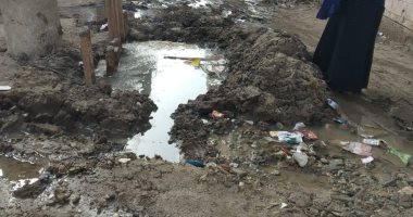 فيديو وصور..  شكوى من غرق منطقة أبو رواش بالصرف الصحى والأهالى تستغيث